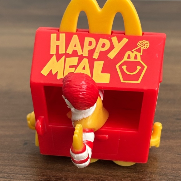 Vintage 1994 McDonald's RONALD MCDONALD Happy Meal Toy Box Birthday Train Car - Picture 4 of 8